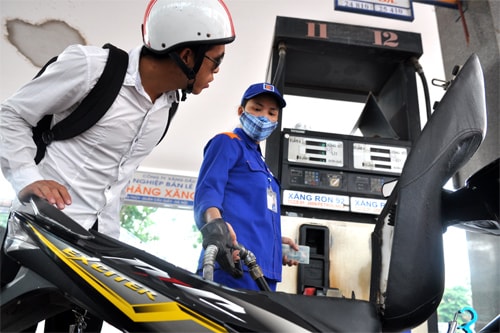 Áp lực thuế nghìn tỷ lên giá xăng dầu