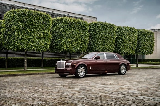 Rolls-Royce Phantom bản Hòa bình và vinh quang có mặt tại Hà Nội