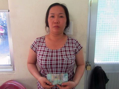 Người phụ nữ chuyên móc túi ở bệnh viện Chợ Rẫy