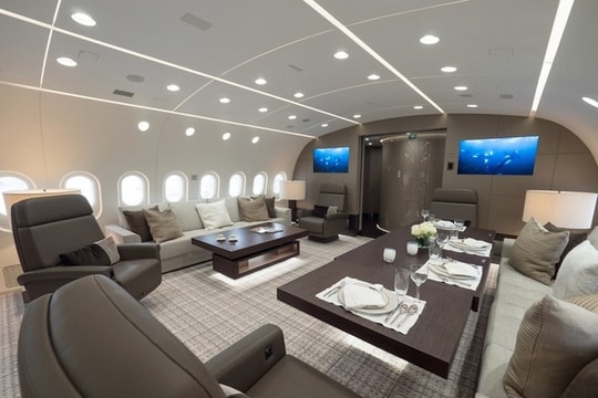 Bên trong phi cơ dành riêng cho giới siêu giàu