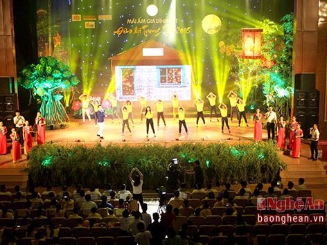 1.000 trẻ em Nghệ An và Thanh Hóa vui Đêm hội Trung Thu 2016