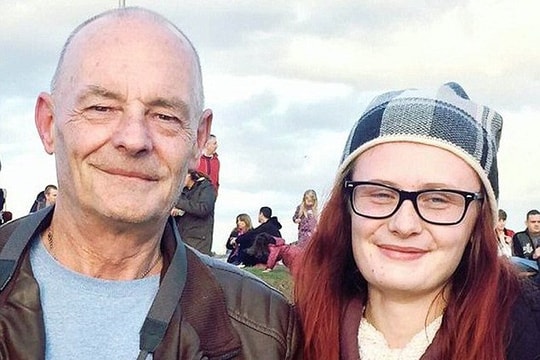 Cha 60 tuổi bị con từ mặt vì nhận lời cầu hôn của cô gái 18