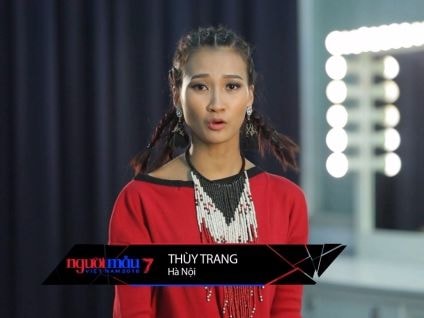 Thanh Hằng gây bức xúc khi ưu ái thí sinh kém