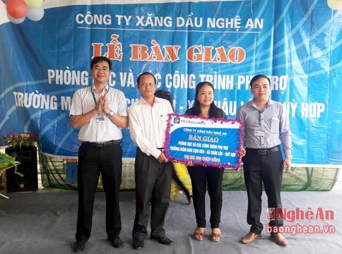 Hơn 300 triệu đồng nâng cấp Trường mầm non cụm Kèn Chô