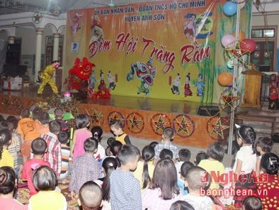 Vui hội Trung thu ở nhiều địa phương trong tỉnh