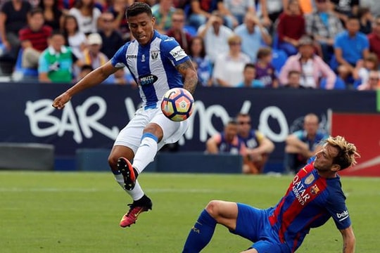 Messi lập cú đúp, Barca trút cơn mưa bàn thắng thứ hai trong bốn ngày