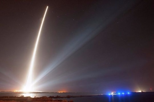 Tướng Mỹ: Cần sử dụng không gian vũ trụ để chống Nga