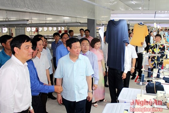 Đẩy mạnh gắn kết phát triển KT-XH, tháo gỡ khó khăn cho doanh nghiệp