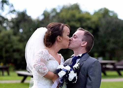 Đám cưới cổ tích của đôi uyên ương tí hon