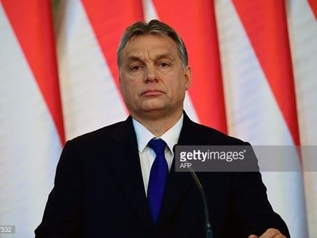 Thủ tướng Hungary hối thúc người dân tham gia trưng cầu ý dân