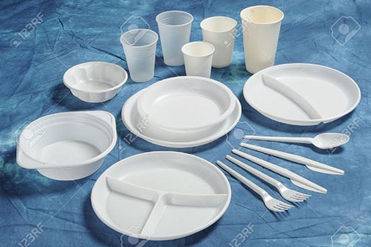 Làn sóng tẩy chay đồ nhựa dùng một lần vì môi trường và sức khỏe