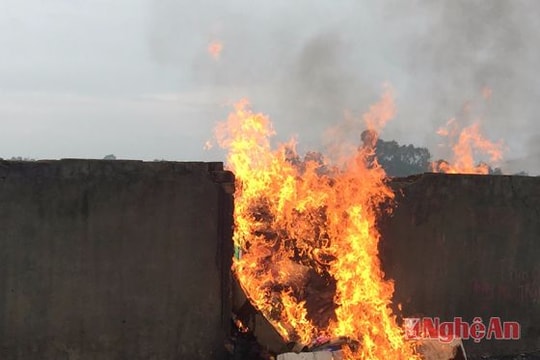 Tiêu hủy hàng hóa nhập lậu, vi phạm hành chính