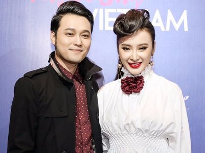 Thủy Tiên khoe nội y, Angela Phương Trinh kín đáo đi sự kiện