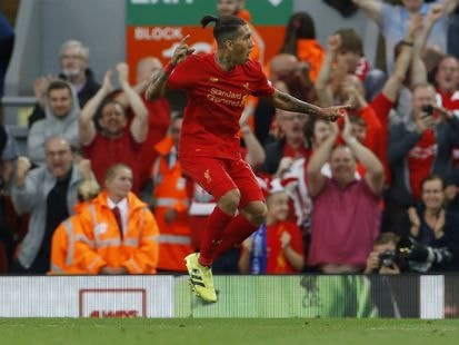 Liverpool ngược dòng trước Swansea, lên thứ hai Ngoại hạng Anh