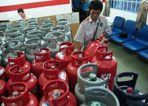 Tranh cãi quanh việc hạ chuẩn điều kiện kinh doanh gas