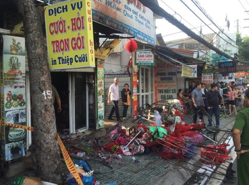 Tiệm cho thuê đồ cưới phát hỏa trong đêm, 3 người chết