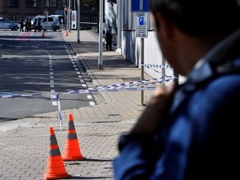 Nghi ngờ 2 cảnh sát Bỉ bị tấn công do khủng bố