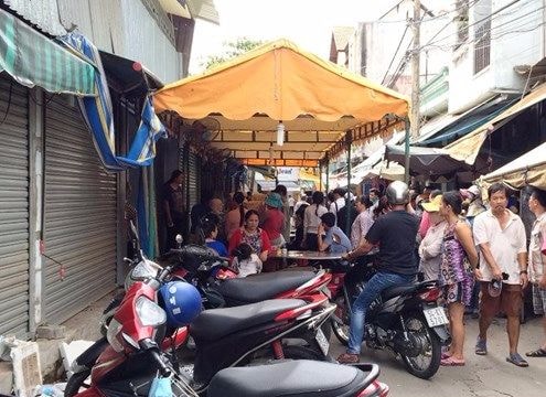 Xô xát vì mâu thuẫn giá bán chôm chôm, hai người bị chém tử vong