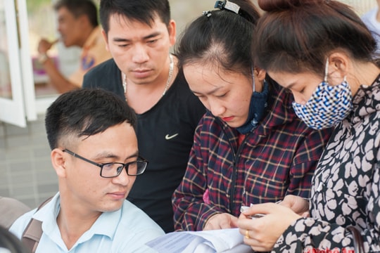 Gần 7500 lao động đổ về Vinh dự thi tiếng Hàn