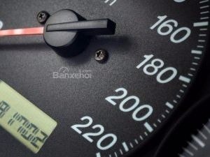 Cách kiểm tra xem xe có bị tua ngược công tơ mét hay không