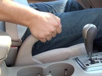 Những tai hoạ khôn lường khi quên khéo phanh tay