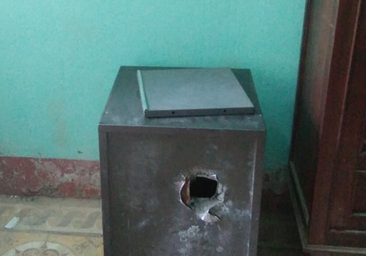 Trụ sở ủy ban 3 xã bị trộm đột nhập phá két sắt