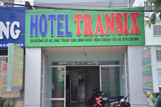 Thanh niên chết bí ẩn trong khách sạn cạnh súng K54