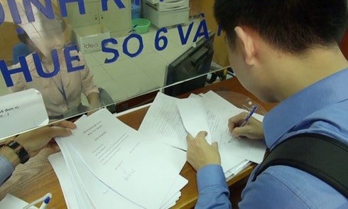 Doanh nghiệp vẫn phải 'cậy cục' cán bộ thuế?