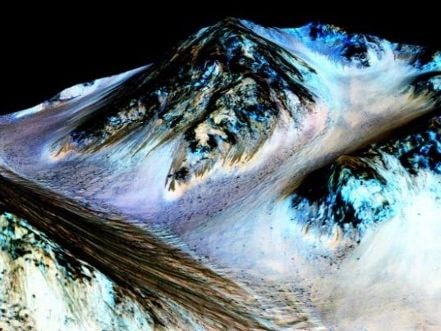 Obama hứa đưa con người lên sao Hỏa năm 2030