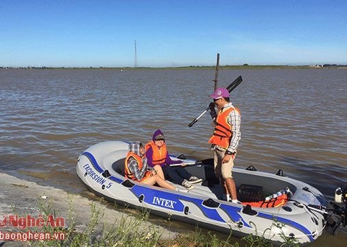 Trải nghiệm thú vị với phượt Sông Lam bằng xuồng phao