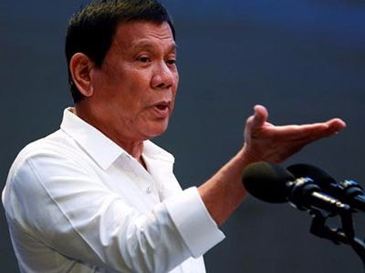 Tổng thống Philippines Duterte: 'Tôi sẽ chơi với các ông'
