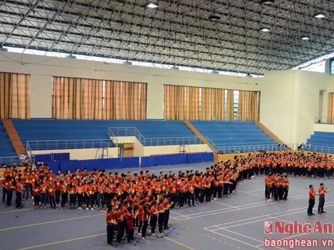 1000 bạn trẻ xếp hình đất nước trong ngày hội 'Tôi yêu Tổ quốc tôi'