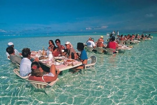 8 nhà hàng làm khách quên cả ăn