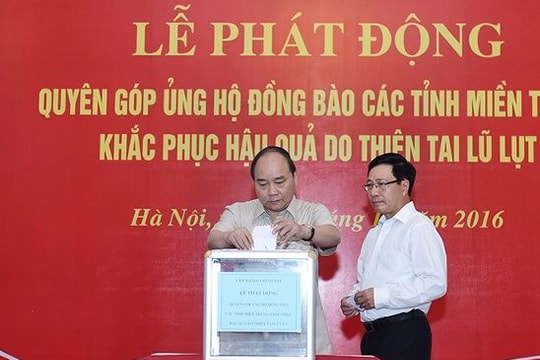 Văn phòng Chính phủ quyên góp ủng hộ đồng bào miền Trung