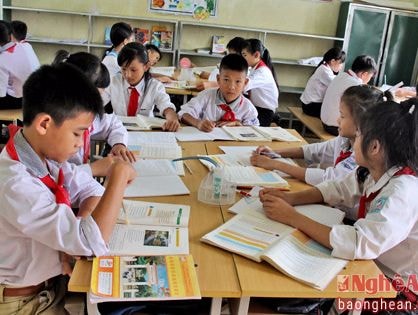 Vận dụng linh hoạt phương pháp dạy học theo mô hình VNEN