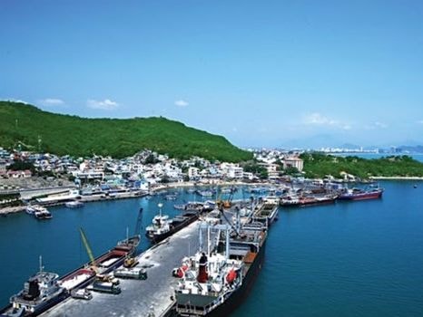 3 chiến hạm Hải quân Trung Quốc thăm cảng Cam Ranh