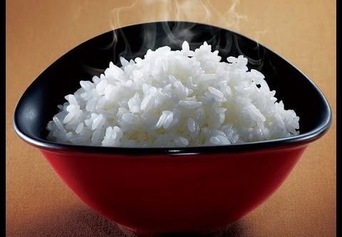 Bí quyết nấu cơm ngon với viên đá lạnh của người Nhật