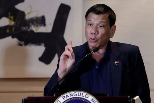 Nhật tìm cách giành lại ông Duterte