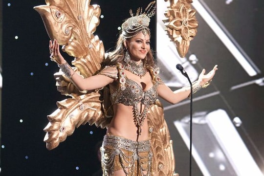 Trang phục dân tộc sexy tới ngạt thở ở cuộc thi hoa hậu