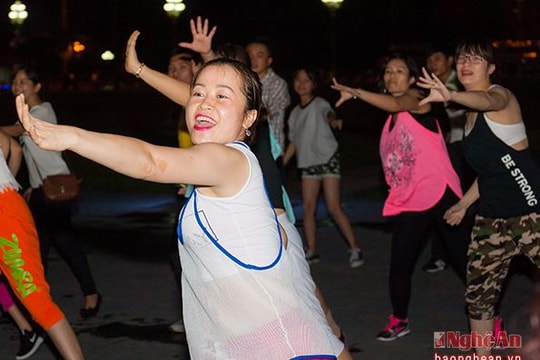 Sôi động đêm Party Zumba tại thành phố Vinh