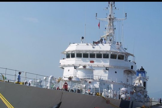 Tàu lực lượng bảo vệ bờ biển Ấn Độ thăm Đà Nẵng