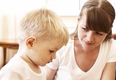 Acid folic giúp trẻ tự kỷ giao tiếp tốt hơn