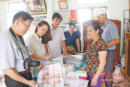 Nâng cao chất lượng chuyển phát, sử dụng báo Đảng ở khu vực khó khăn