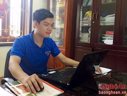 Bí thư đoàn trường viết chương trình số hóa dữ liệu đoàn viên