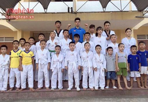 Chàng sinh viên đam mê Taekwondo
