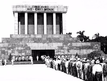 Nga chuyển cho Việt Nam tài liệu về việc xây dựng Lăng Chủ tịch Hồ Chí Minh