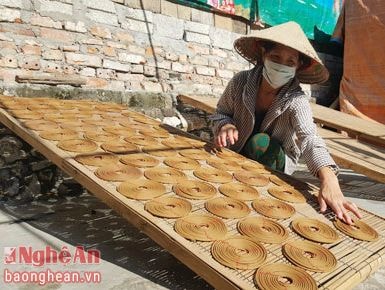 Hương trầm Quỳ Châu vào vụ sản xuất hàng Tết