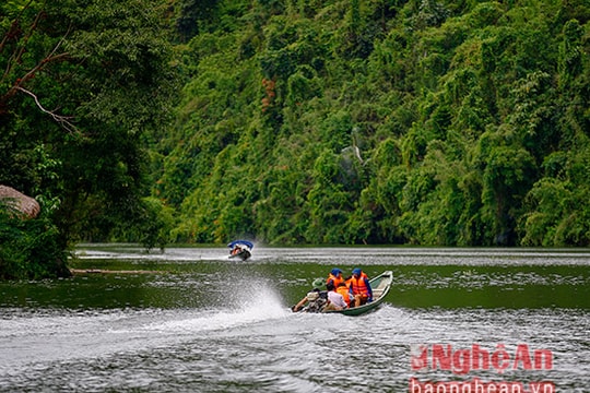 Tăng cường liên kết, xây dựng sản phẩm độc đáo khẳng định thương hiệu du lịch xứ Nghệ