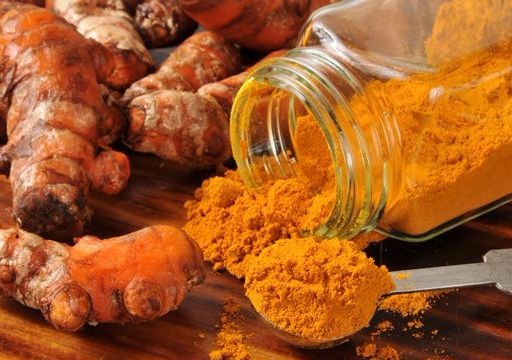 8 công dụng tuyệt vời của tinh dầu nghệ