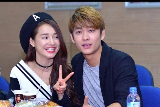 Nhã Phương và Kang Tae Oh thân mật trong buổi giao lưu với sinh viên